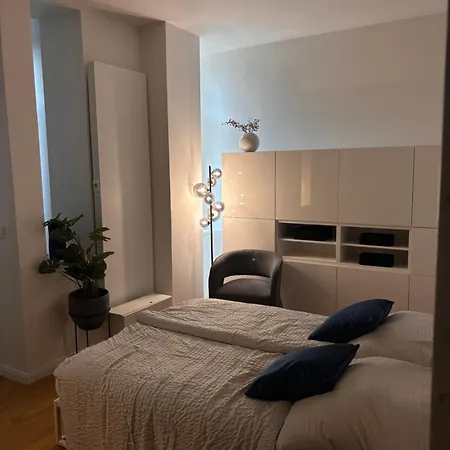Modernes Und Charmantes City-apartment Im Heusteigviertel Schlosserstrasse 30 Stuttgart-sued Bed & Breakfast 3*
